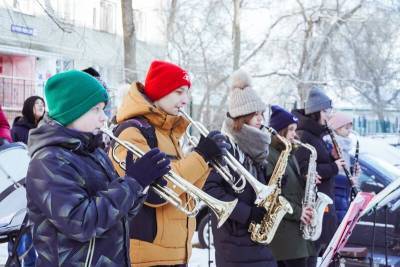 Воронежского ветерана оркестр поздравил со 100-летием