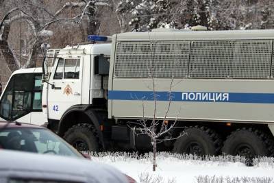 В Челябинске начались задержания участников акции протеста