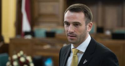 Депутаты работают: мэр Риги объяснил повышение зарплат и "сокрушил" Ушакова