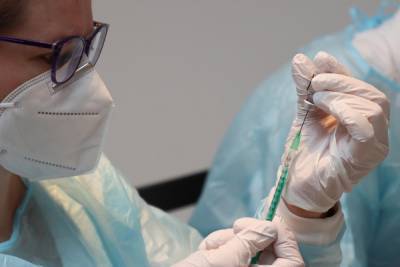 Германия: Немецкий эксперт объяснил, как часто нужно будет делать прививку от Covid-19