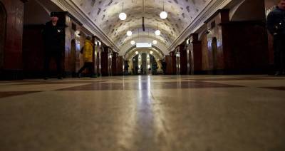 По требованию полиции в Москве закрыли еще две станции метро
