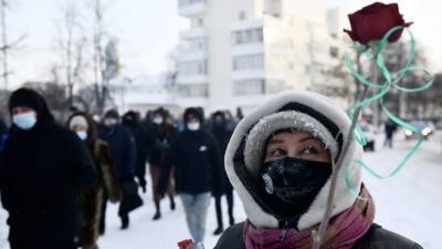 В Екатеринбурге задержали 32 человека на незаконной акции
