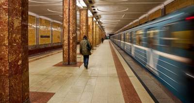По требованию полиции в Москве закрыли станцию метро "Красносельская"
