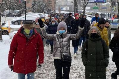 Жену Навального задержали на митинге в Москве