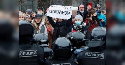 Протесты в РФ: задержаны более 1,5 тысяч человек, в том числе Юлия Навальная