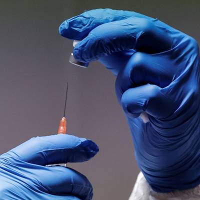 Германия сделала заказ на вакцины от коронавируса на следующий год