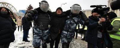 «ОВД-Инфо»: число задержанных на протестах превысило 2 тысячи человек