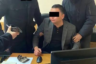 Руководитель пресс-службы президента Киргизии задержан за вымогательство