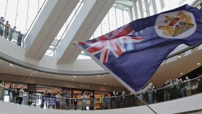 Великобритания начинает выдавать жителям Гонконга визы для эмиграции