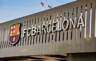 «Барселона» подаст в суд на газету El Mundo за публикацию деталей контракта Месси