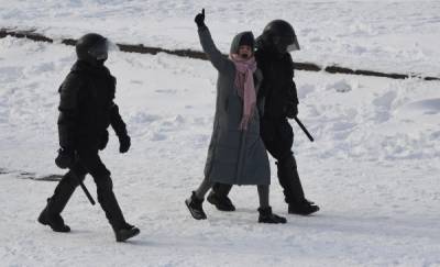 Москалькова призвала отстаивать права полицейских на несогласованных акциях