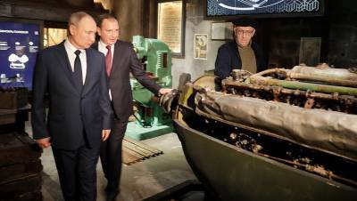 Смотрительница московского Музея Победы раскрыла, что ей шепнул Путин