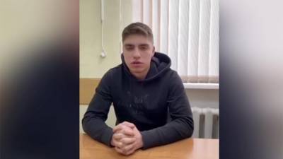 В Тольятти задержали толкнувшего в спину сотрудника полиции юношу
