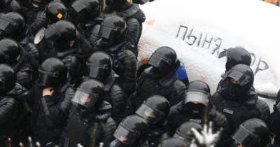 В России задержано рекордное число протестующих, копы использовали электрошокеры (видео)