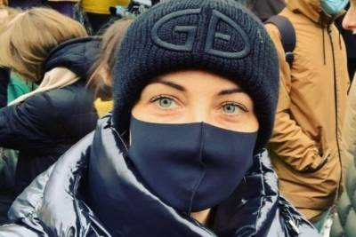 Жену Навального отпустили из полиции, назначен суд