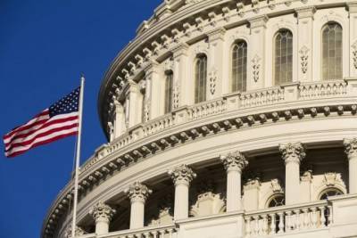Американские конгрессмены предлагают сократить расходы на борьбу с COVID в три раза