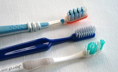 Кэцзи жибао (Китай): что важнее при чистке зубов – инструмент или метод? Электрическая зубная щетка – это не панацея, если вы неправильно чистите зубы