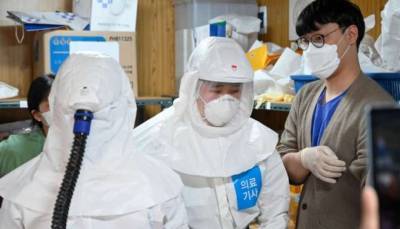 В Южной Корее борются уже с третьей волной коронавируса