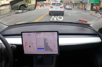 Tesla на автопилоте проехала от Сан-Франциско до Лос-Анджелеса без единого вмешательства: видео