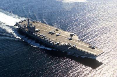 США оставили авианосец Nimitz на Ближнем Востоке из-за «угроз» Тегерана