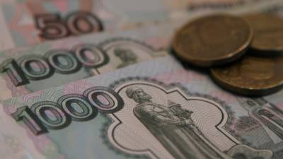 Минтруд разрешит лишать пенсий иностранцев в России