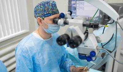 Офтальмологи смогли предотвратить потерю зрения у тюменки с помощью 25G-технологии