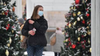 Елена Малинникова - Врачи рассказали о частой замене маски зимой из-за эффекта «парника» - yur-gazeta.ru