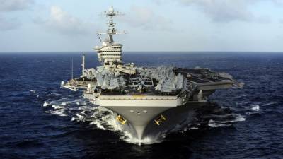 США оставят авианосец на Ближнем Востоке из-за «иранской угрозы»