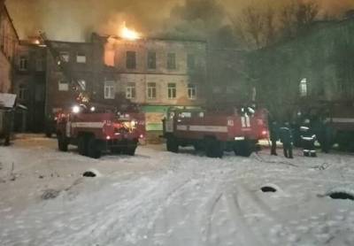 Во Владимирской области локализовали крупный пожар в жилом доме