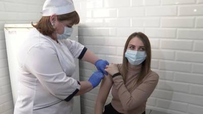 Вакцина Pfizer и BioNTech получила разрешение ВОЗ на экстренное применение