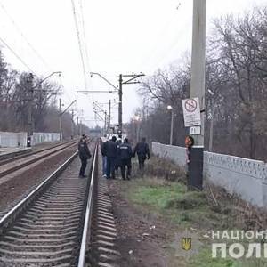 В Шевченковском районе Запорожья поезд насмерть сбил мужчину. Фото