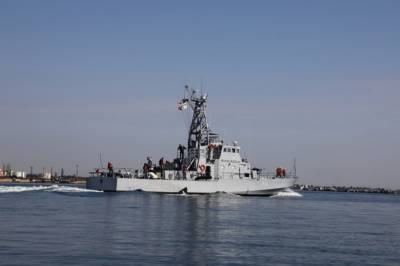 Украинские моряки отправятся в США, чтобы научиться работать на их "Айлендах"