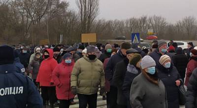 У людей лопнуло терпение, перекрыта трасса Киев - Харьков: кадры масштабного бунта
