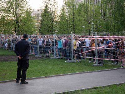 СК завел дело о массовых беспорядках на противника строительства храма в центре Екатеринбурга