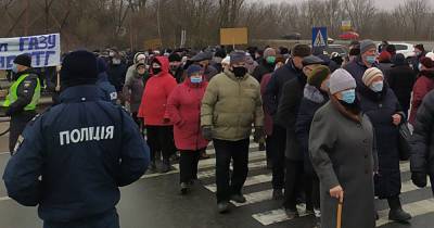 На Полтавщине перекрыли трассу "Харьков-Киев", протестовали против повышения тарифа на газ