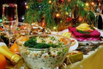 Новогодний стол 2021: какая сервировка и какие блюда подавать дома на год Быка