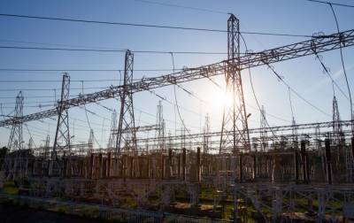 Украина начала импорт электроэнергии с белорусской АЭС