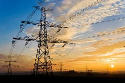 Украина снова начала поставлять электричество из Беларуси