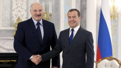 Лукашенко и Медведев обсудили актуальные вопросы белорусско-российского сотрудничества