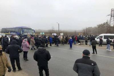На Полтавщине протестующие заблокировали трассу (ФОТО, ВИДЕО)