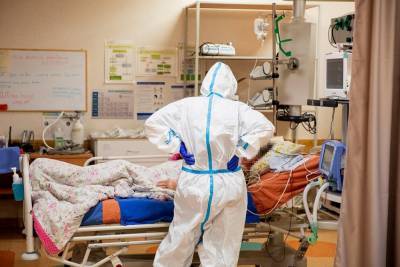 Прививать пациентов больниц по уходу и домов опеки Литвы начнут на следующей неделе