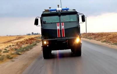 Российская армия расширяет контроль над севером Сирии, вытесняя американцев