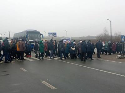На Полтавщине люди перекрыли трассу из-за высоких тарифов на распределение газа - vchaspik.ua - Киев - Харьков - Лубны