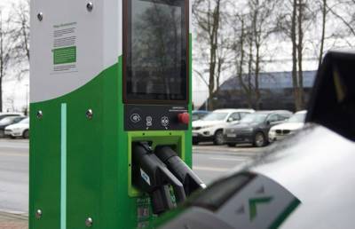 В «Белнефтехиме» рассказали, как будет меняться цена на топливо в 2021 году