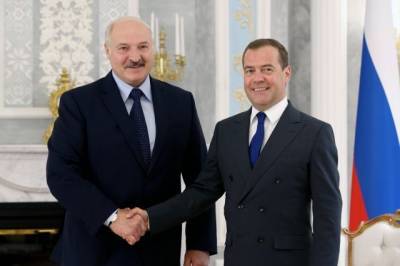 Лукашенко и Медведев обсудили вопросы взаимного сотрудничества