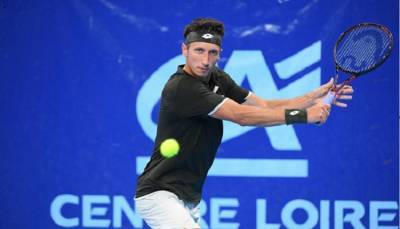 Стаховский снялся с квалификации турнира ATP в Анталье