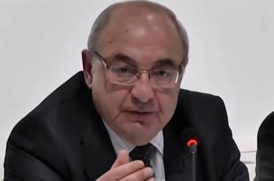 Вазген Манукян призвал армян в Сюникской области создавать отряды ополчения