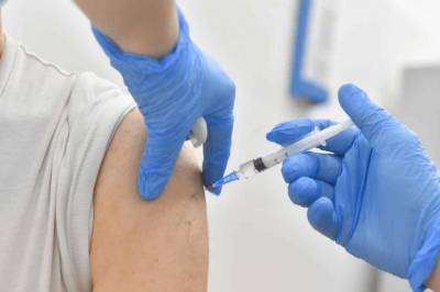 Аналитики Saxo Bank заявили, что массовая вакцинация от коронавируса приведет к дефолтам