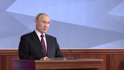 Путин утвердил документ, регламентирующий действия властей в пандемию