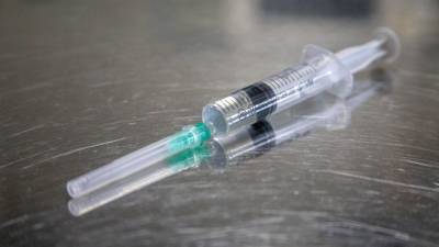 Жительница Португалии умерла после прививки от COVID-19 вакциной Pfizer